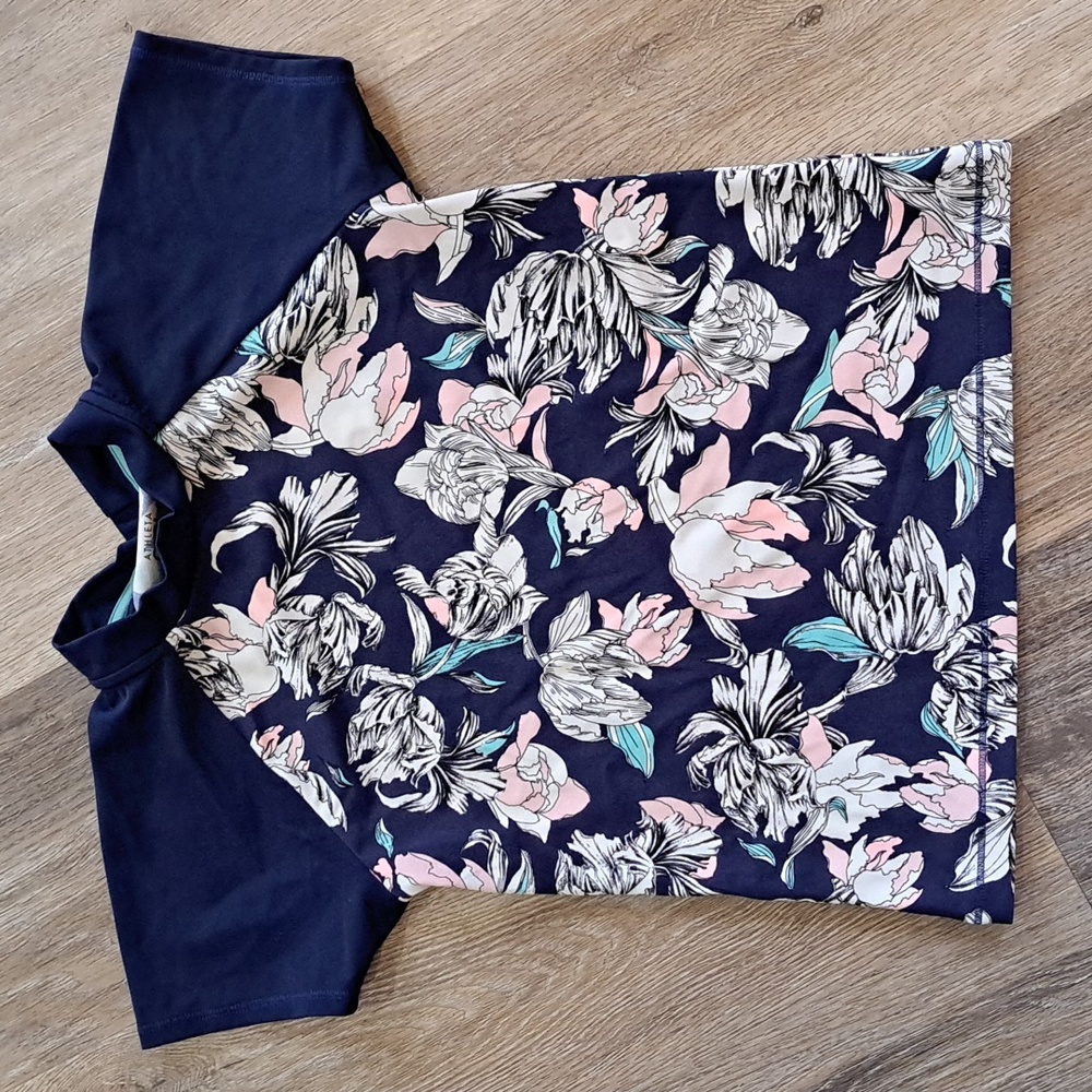 Athleta Girl Rashguard - L/12